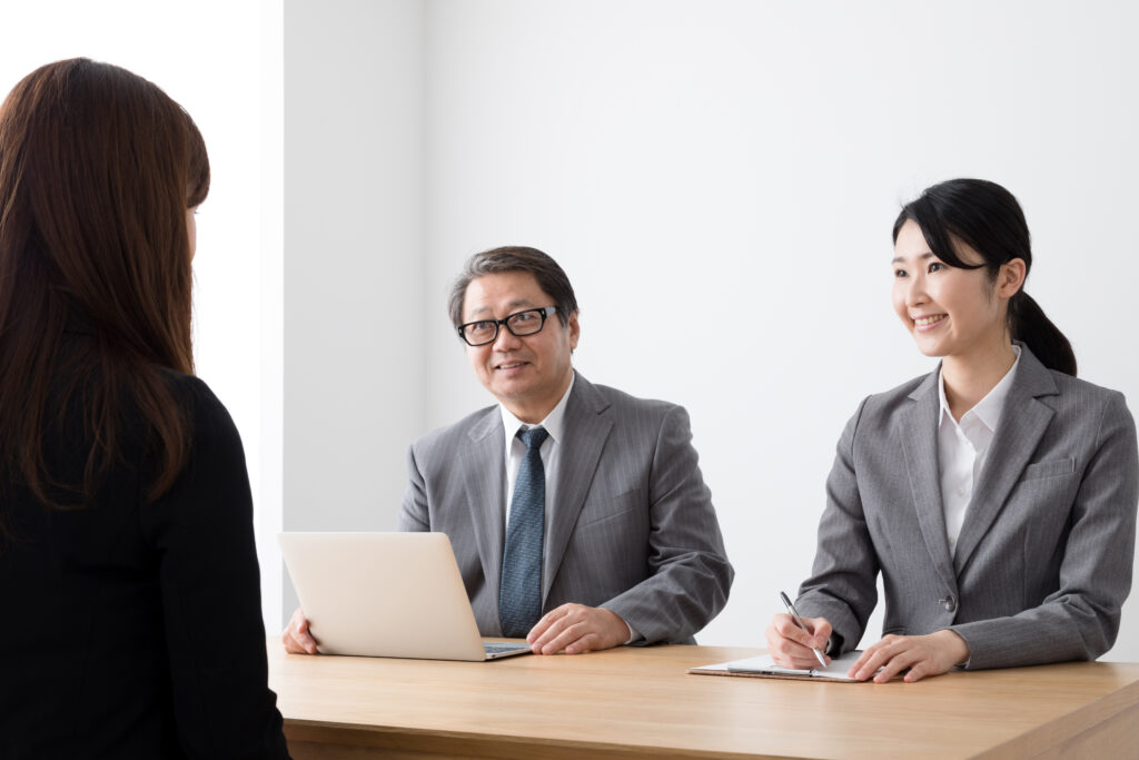 出社回帰に逆行して優秀な人材を面談